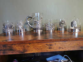 1 chrystal pewter tankerd, 5 chrystal pewter whisky glasses