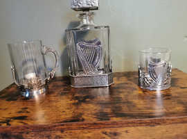 I heavy piece chrystal pewter decanter, 1 chrystal pewter tankerd, 1 chrystal pewter whisky glass