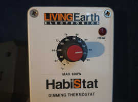 Habistat dimming thermostat