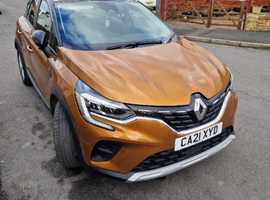 Renault Captur, 2021 (21) Gold hatchback, Automatic Petrol, 24200 miles