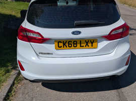 Ford Fiesta, 2018 (68) White Hatchback, Manual Petrol, 66,000 miles