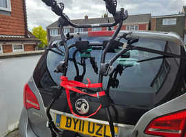Rear mounted cycle carrier