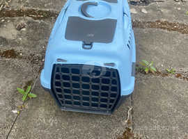 Small animal carrier. Used once