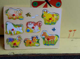 Children's animals wooden pegged puzzle