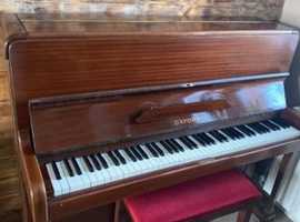 Oxford piano