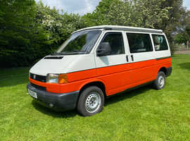 2001 VW T4 Caravelle with a long MOT,  (until April 2026) Reconditioned Engine and Pop-Top, Sleeps x4