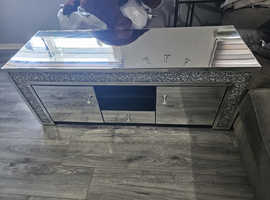 Crushed glass tv cabinet