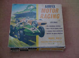 Airfix MR11 Motor racing set