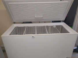 Hotpoint chest freezer 120ono