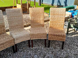 6 wicker chairs