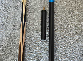 Snooker cue.Paul Wright silver series one piece cue