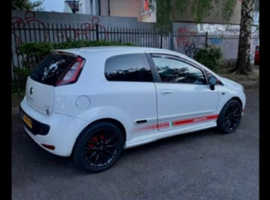 Fiat Punto Evo, 2010 (60) White Hatchback, Manual Petrol, 118,800 miles