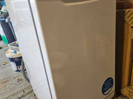 Candy CDP 2L1049W Dishwasher
