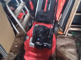 Zero turn 23in cut self prop mower,,,downton area,