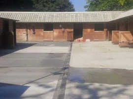 Livery Rowebuck Stables Isfield Uckfield in Uckfield