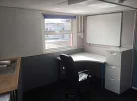 OFFICE/STORAGE TO RENT IN CENTRAL SOUTHSEA - AVAILABLE IMMEDIATELY