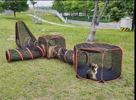 Cat tent with tunnels - Great for the garden