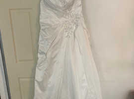 White wedding Dress Bargain
