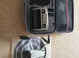 DGI MINI 3 DRONE & RC CONTROLER £380