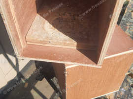 Budgie breeding box
