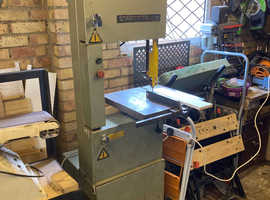 Industrial band saw