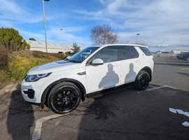 Land Rover DISCOVERY SPORT, 2017 (67) White Estate, Manual Diesel, 106,829 miles