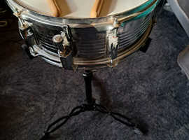 14" snare drum, with stand,