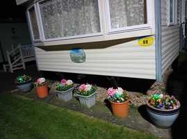 4 BERTH STATIC CARAVAN TO LET