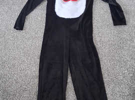 Kids cat in hat costume age 7 to 8 years