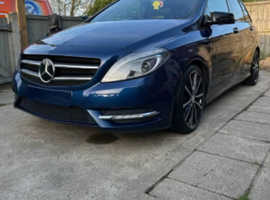 Mercedes B-CLASS, 2012 (62) Blue MPV, Manual Diesel, 133,000 miles
