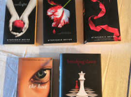 Stephenie Meyer, Twilight Saga of Four Books plus "The Host", Excellent Cond