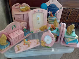Border Fine Arts Classic Pooh Pink Ornament Set