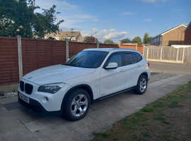 BMW X1, 2012 (12) White Estate, Manual Diesel, 106,600 miles