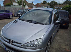 Peugeot 206, 2006 (06) Silver Hatchback, Manual Petrol, 18,837 miles