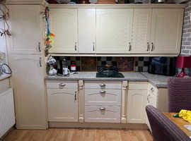 Cream shaker kitchen and worktops