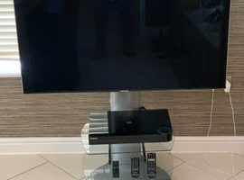 Samsung TV/Hard Disk Drive/Blu-ray Player with Stand