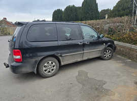 Kia Sedona, 2004 (04) Black MPV, Manual Diesel, 115,495 miles
