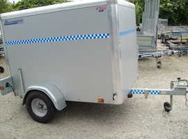 No 31 Indespension Tow-A-Van Box Trailer