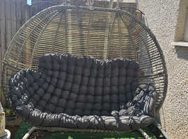 Hartman double egg chair