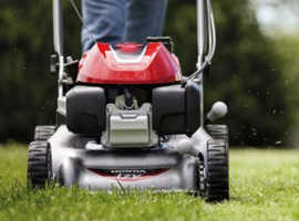 Mowing lawns and garden services