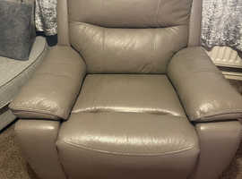 Arm chair