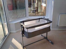 Puggle Cot