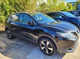 Nissan Qashqai, 2016 (16) Black Hatchback, Manual Diesel, 95,000 miles