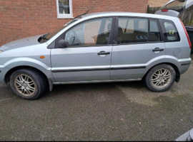 Ford Fusion, 2003 (53) Green Hatchback, Manual Petrol, 138,000 miles