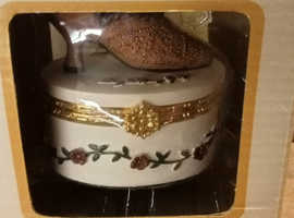 Trinket Box,made by Creative Gifts.