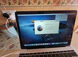 Macbook Pro M5 Dual Core 2.4GHz 8Gb 256Gb 12" Retina Display Charger Silver 2015