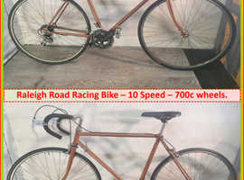 Raleigh Road Racing Bike. 10 speed. 700c wheels.