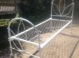Vintage wrought iron single Bedstead.