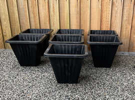 7 Square Black Plastic Plant Pots