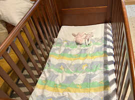 Child's cot